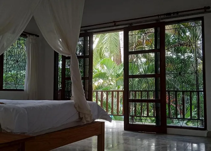 Cahaya Intan * Ubud